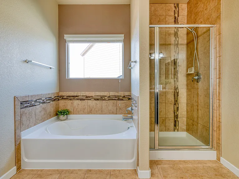 7726 Dutch Loop — Photo 13