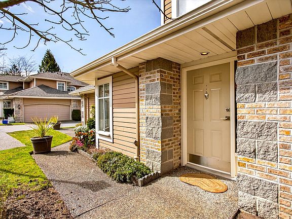 4th image of 15273 24th Ave #21