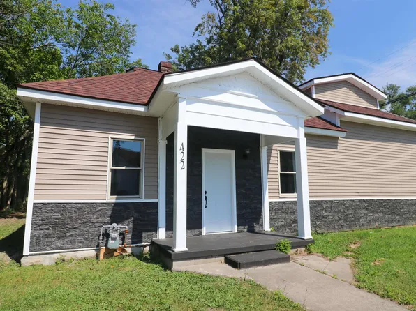 422 W Water St, Portland, IN 47371