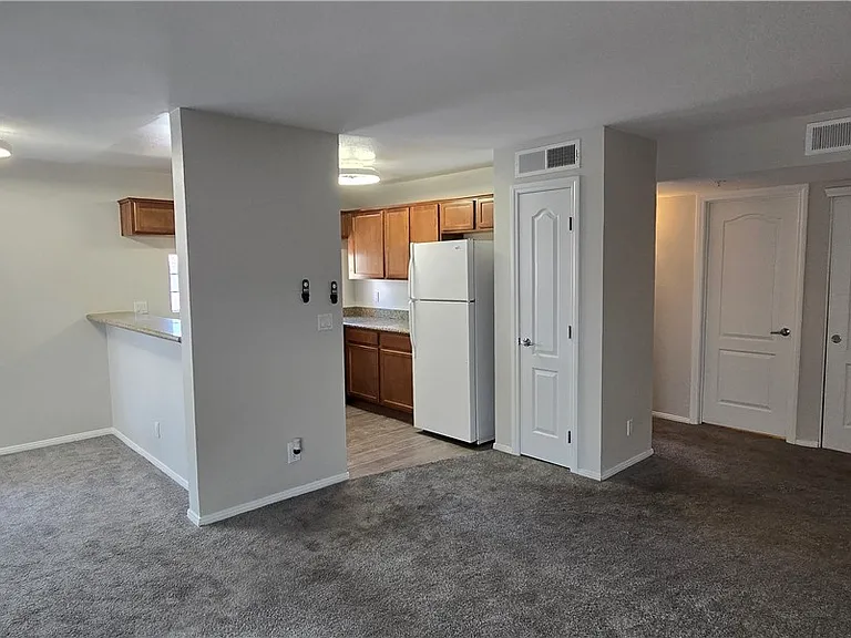 2121 Sealion Dr #205 — Photo 4