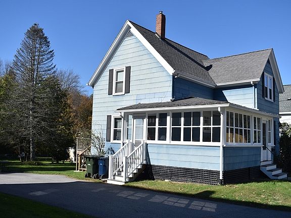 2nd image of 316 Mechanic St