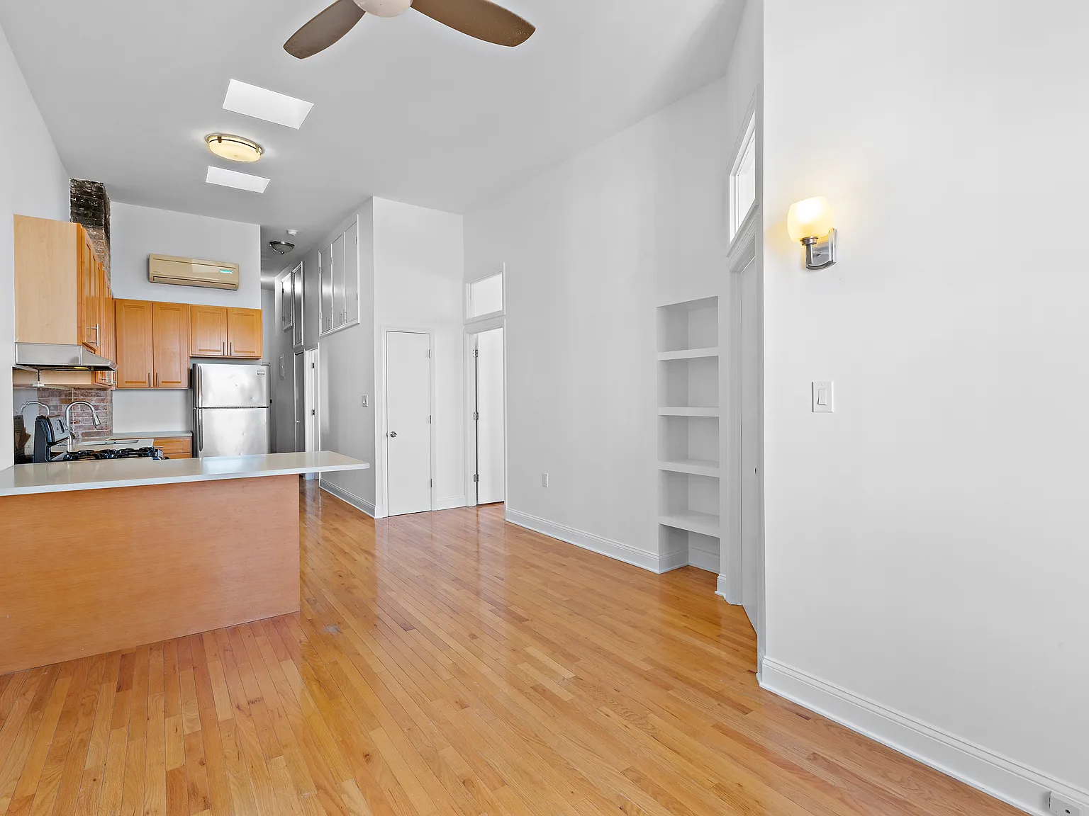 477 3rd Street — Photo 3