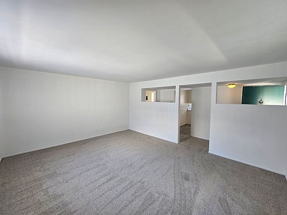 4th image of 401 8th St APT C