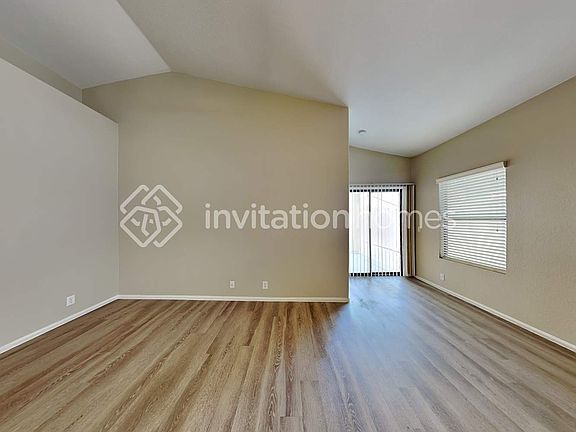 4th image of 8764 W Cherry Hills Dr