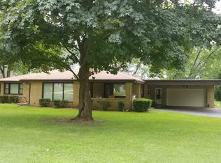 6069 Kilburn Ave, Rockford, IL 61101