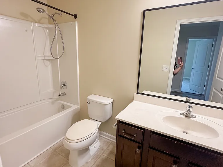 134 Mission Way — Photo 3