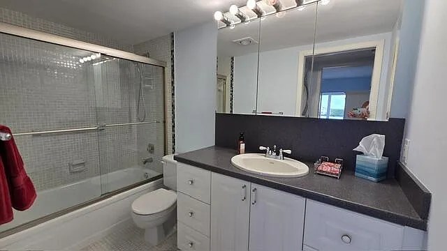 4030 Rexford Rd #403 — Photo 8