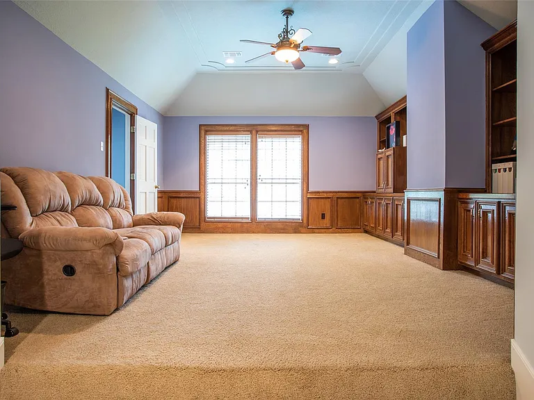 95 Rush Haven Dr — Photo 21