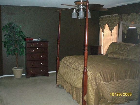 5th image of 24841 Parkland Ct