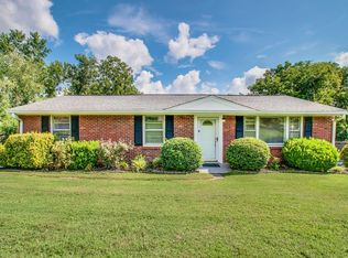 2312 Donna Hill Ct, Nashville, TN 37214