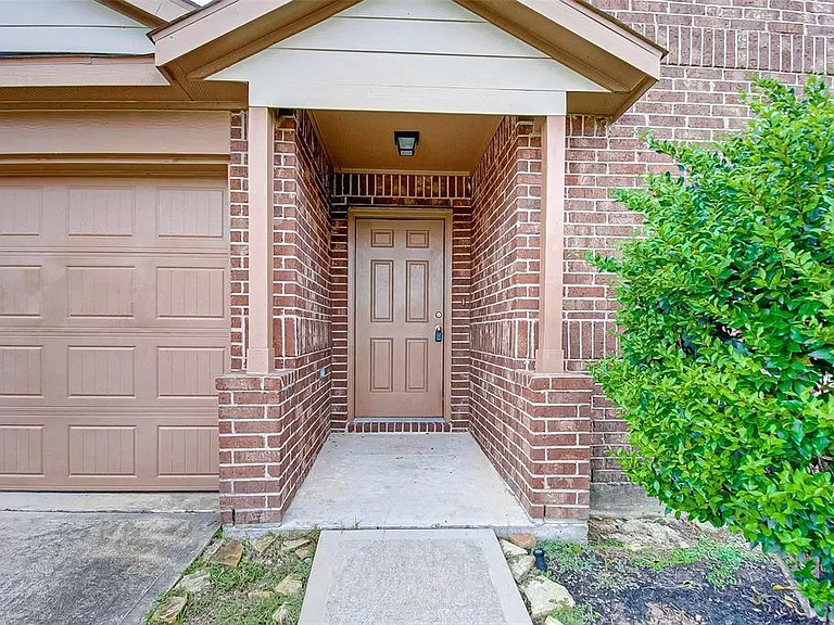 9202 Adobe Sky Ct — Photo 3
