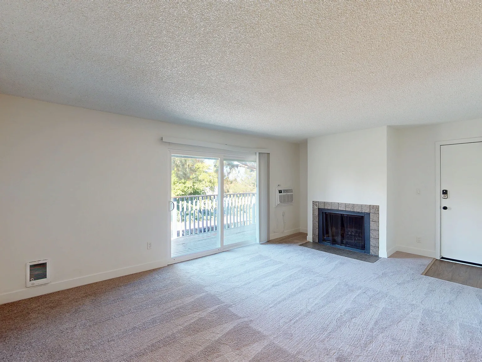 Comfortable 1BR in Novato | Parking Included | Pet Friendly — Photo 1