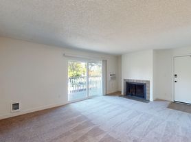 551 Alameda Del Prado, Novato, CA