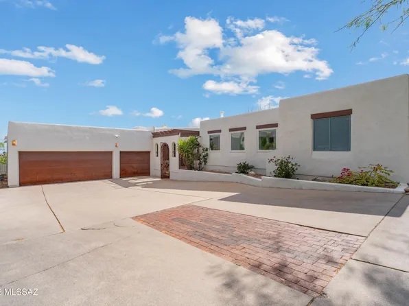 6420 N Regal Manor Dr, Tucson, AZ 85750