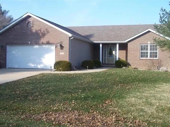 1114 Barbados Dr, Edwardsville, IL 62025