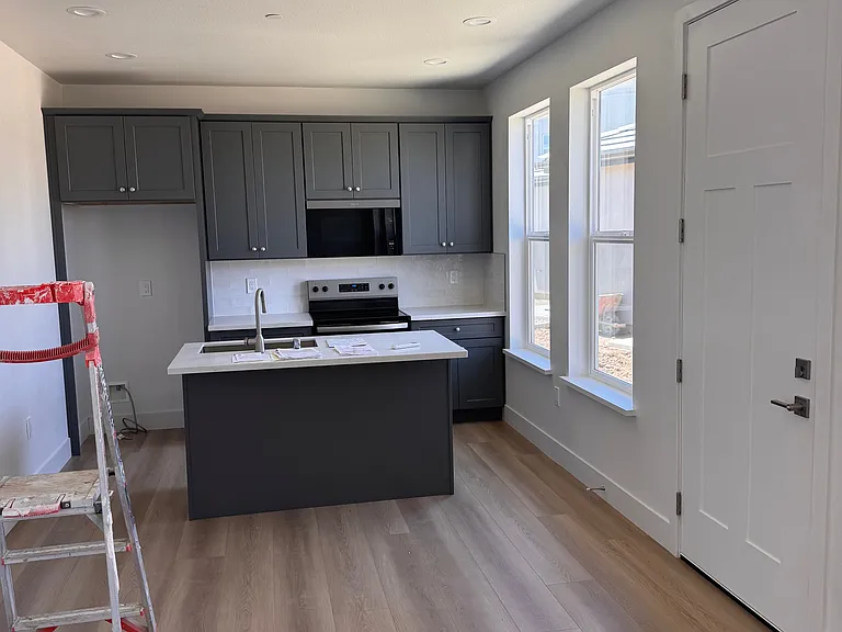 9882 Alphonse Ct — Photo 4