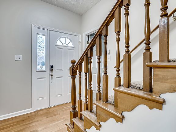 4th image of 1680 Sacketts Dr