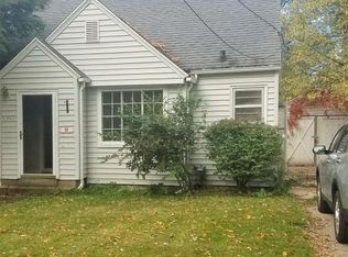 1501 Woodrow Dr, Kalamazoo, MI