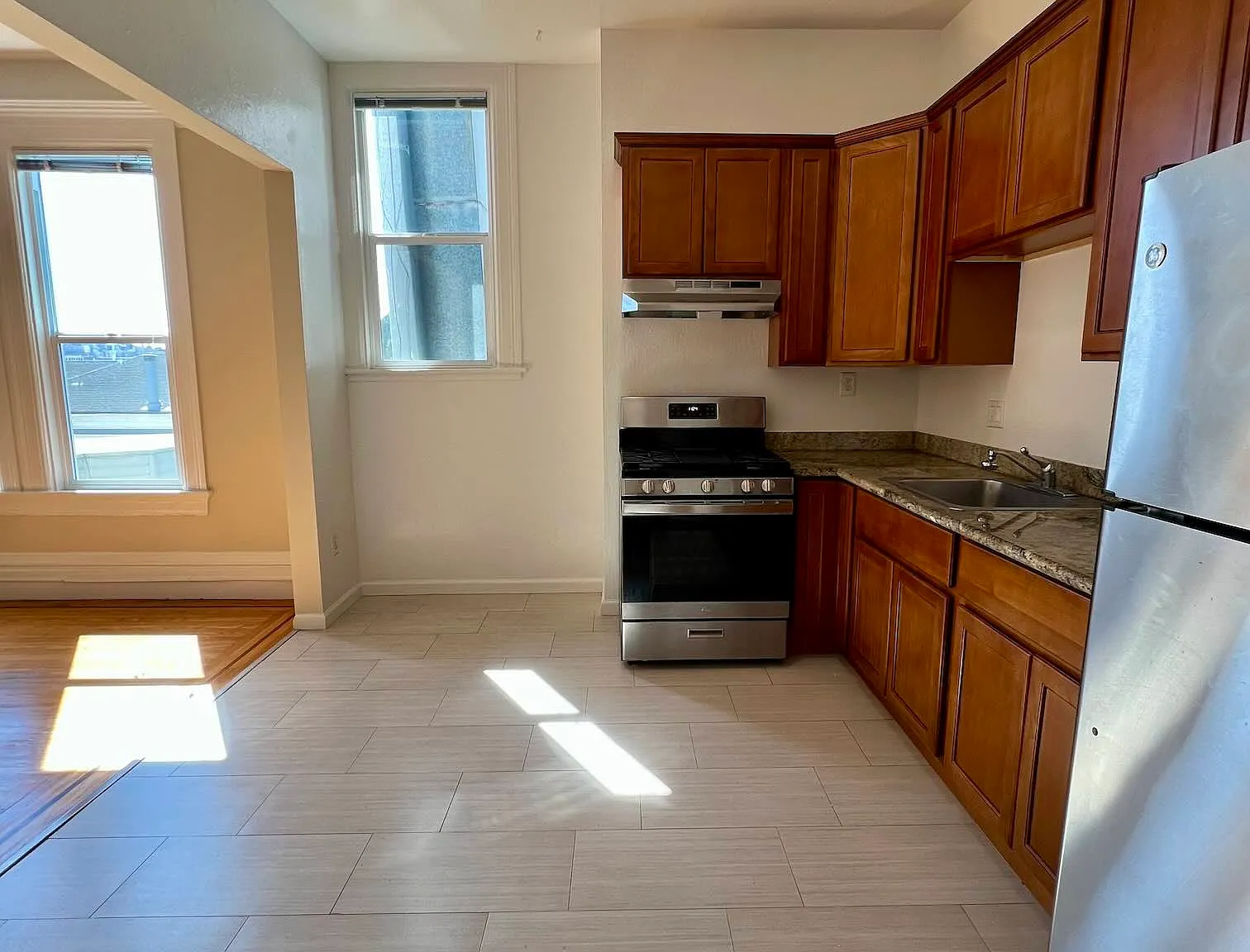 1 bed, $4,300 — Photo 4