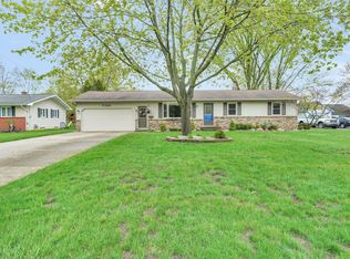 7306 12th Ave, Jenison, MI 49428