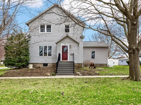 710 Meridian St, Tipton, IA 52772