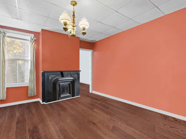 423 Fairmount Avenue image 4 of 18