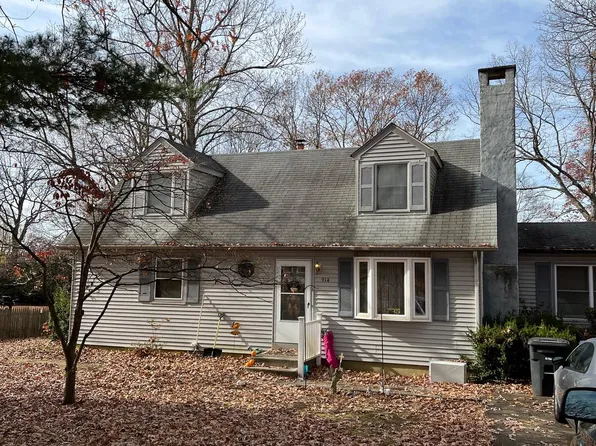914 Ashbourne Ave, Lindenwold, NJ 08021