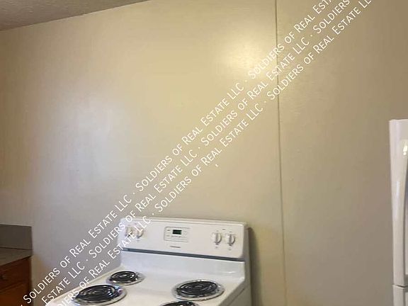 4th image of 919 S 13th St #919