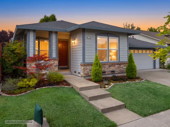 1173 Rochioli Dr, Windsor, CA 95492