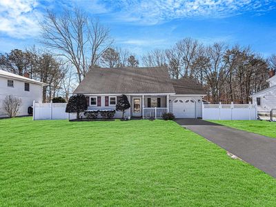 14 Appel Dr E, Shirley, NY, 11967