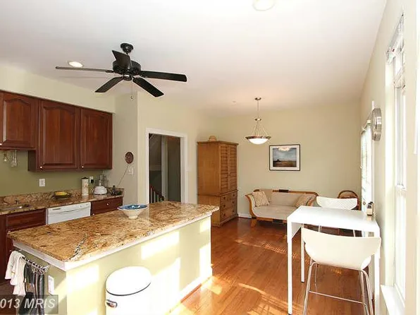 13730 Lambertina Pl, Rockville, MD 20850