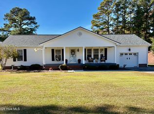 2254 Primrose Ln, Kinston, NC 28504