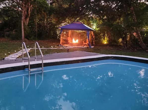 14715 N Spur Drive, Miami, FL 33161