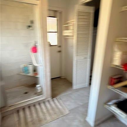 5th image of 1081 Bristol ST