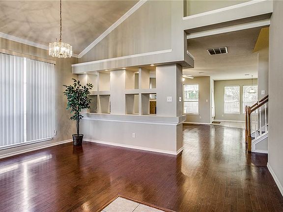 4th image of 109 Londonderry Ln