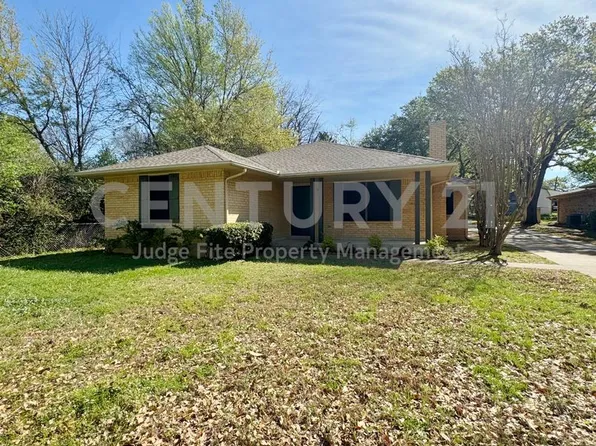 104 Harbor Haven St, Gun Barrel City, TX 75156