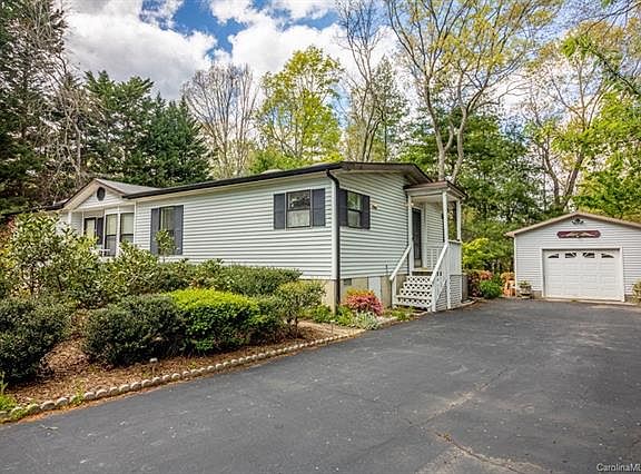 2nd image of 246 Laurelwood Ln
