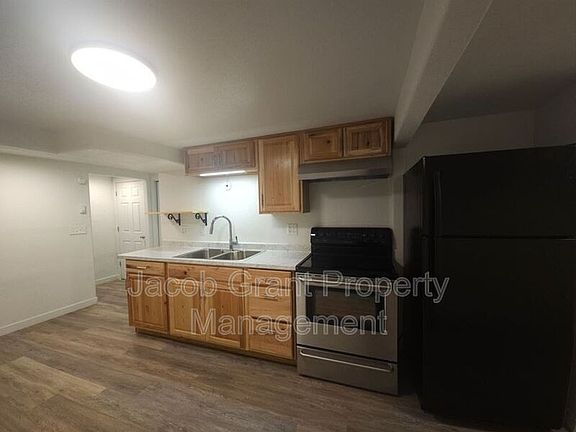 2nd image of 3-348 I St Unit 3
