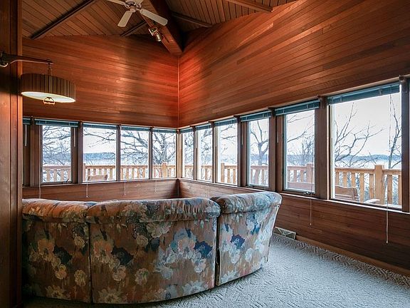 4th image of 9537 Lakeshore Dr
