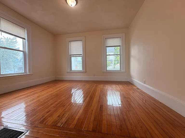 28 Bryant St #1 — Photo 7