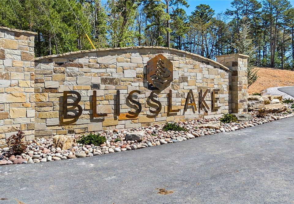 1st image of 8382 Winterberry Ln #2