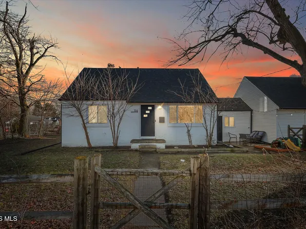 5541 Douglas Rd, Toledo, OH 43613