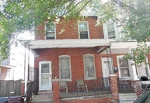 1st image of 1608 W 4th St