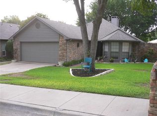 2737 Belmeade Dr, Carrollton, TX 75006