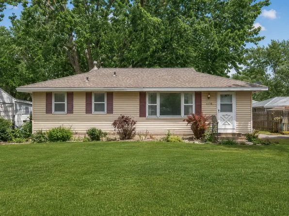 10475 6th St NE, Blaine, MN 55434