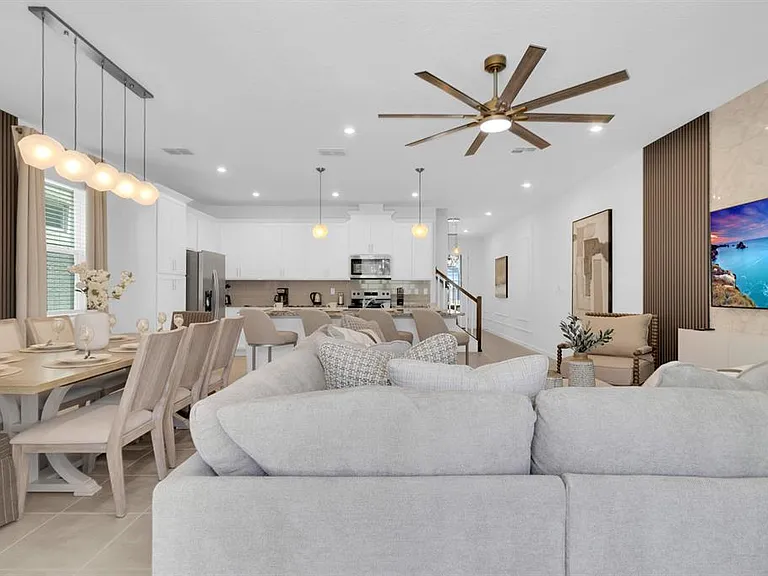 2312 Zaballina Pl — Photo 47