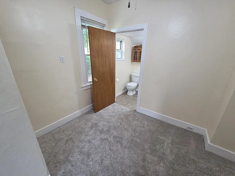 313 Rinne St — Photo 13