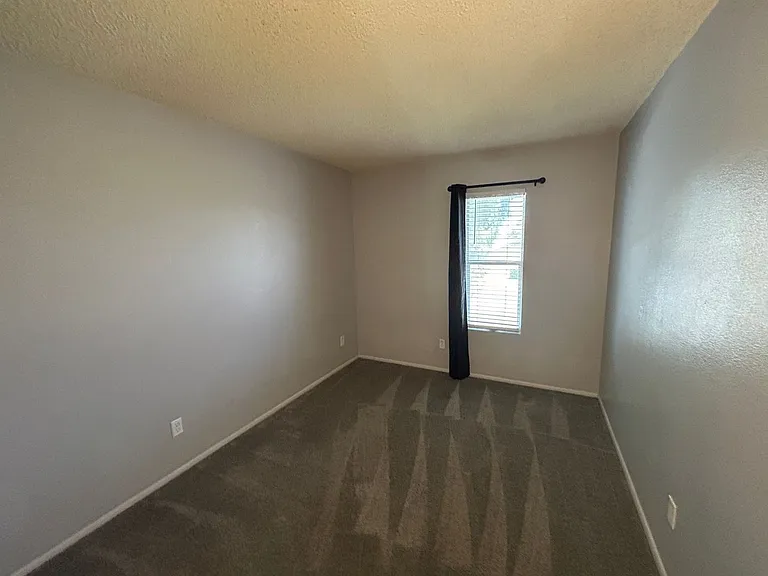 4501 W Continental Dr — Photo 16