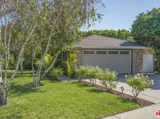 13004 Lull St, North Hollywood, CA 91605