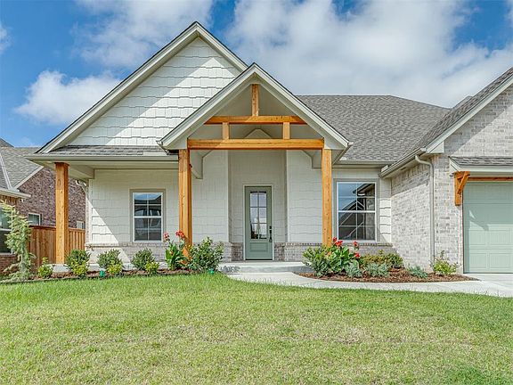 3rd image of 3912 Skyler Way